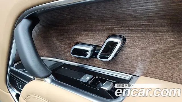 Land Rover Range Rover 2025 — Фото 20/20