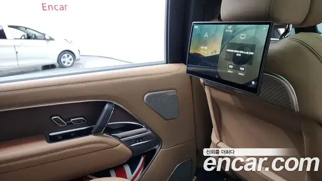 Land Rover Range Rover 2025 — ფოტო 8/41