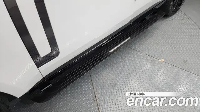 Land Rover Range Rover 2025 — ფოტო 9/41