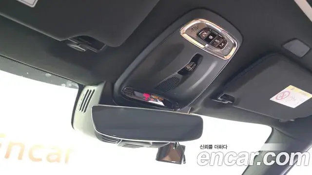 Volvo XC90 2019 — ფოტო 10/35