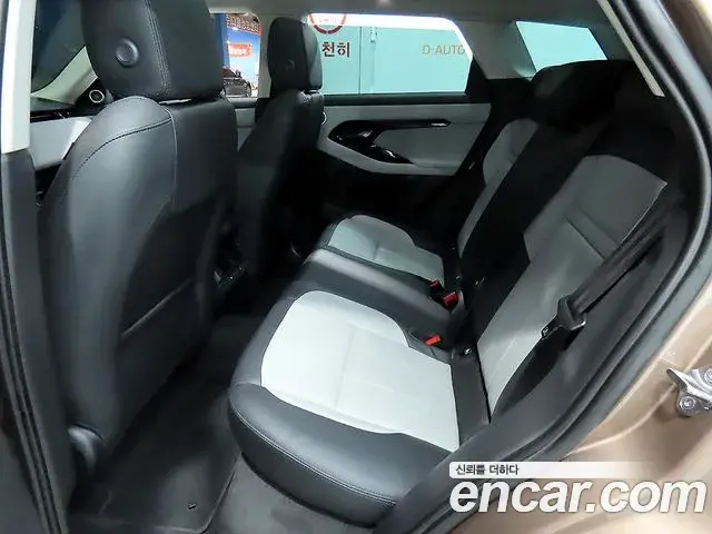 Land Rover Range Rover Evoque 2025 — Фото 20/20