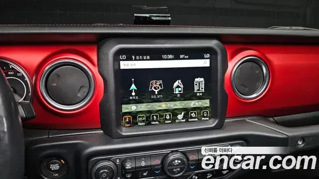 Jeep Wrangler 2019 — ფოტო 10/33