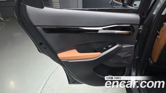 Kia Seltos 2025 — ფოტო 7/32