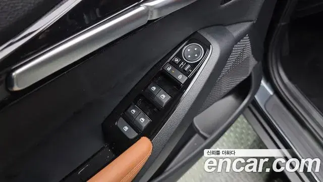 Kia Seltos 2025 — ფოტო 27/32