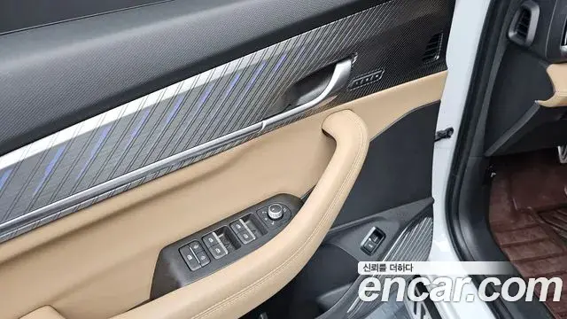 Renault Samsung Grand Koleos 2025 — Photo 3/20