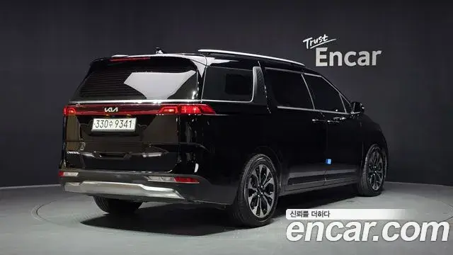 Kia Carnival 2023 — Şəkil 5/33