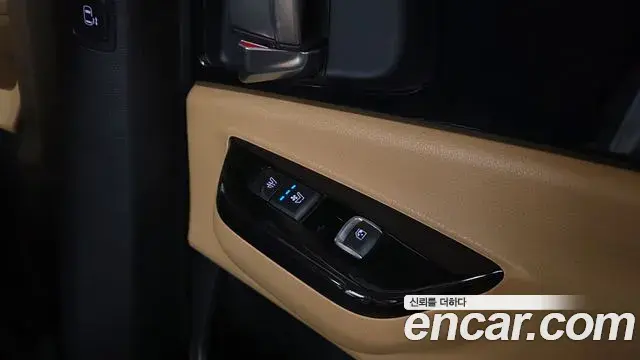 Kia Carnival 2023 — Şəkil 4/33