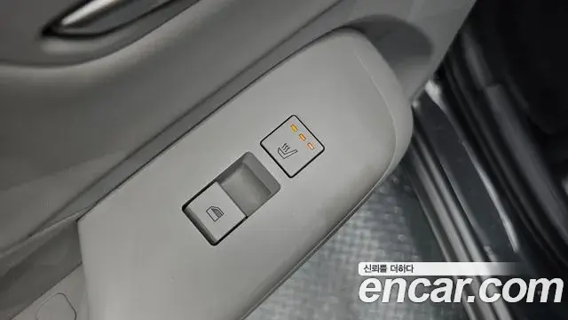 Hyundai Kona Hybrid 2024 — ფოტო 13/30