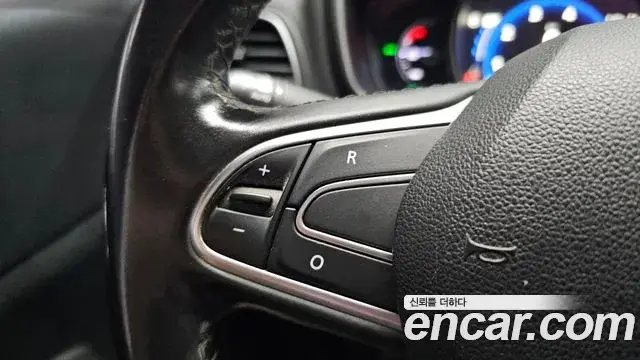 Renault Samsung QM6 2022 — ფოტო 26/33