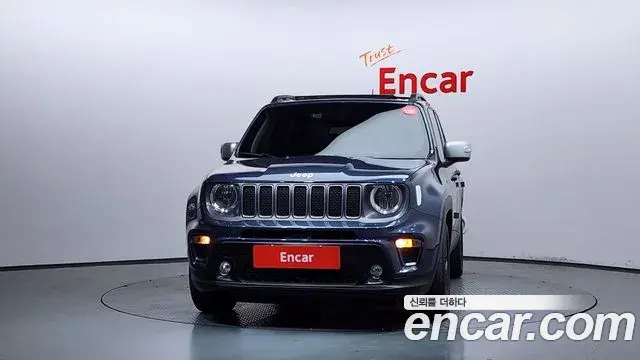 Jeep Renegade 2022 — Şəkil 35/35