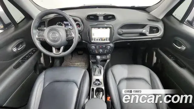 Jeep Renegade 2022 — Şəkil 9/35