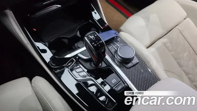 BMW X4M 2021 — Şəkil 31/33