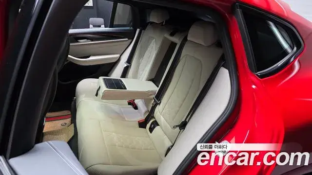 BMW X4M 2021 — Şəkil 8/33