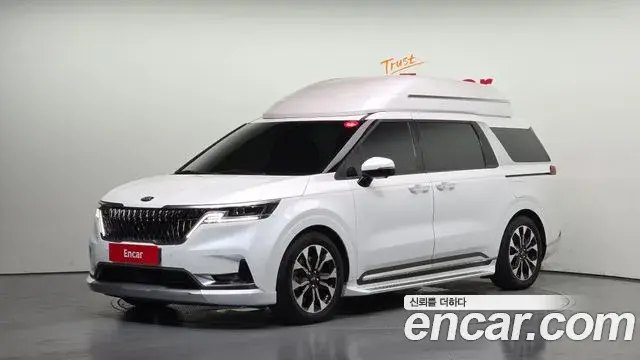 Kia Carnival 2021 — Фото 1/20