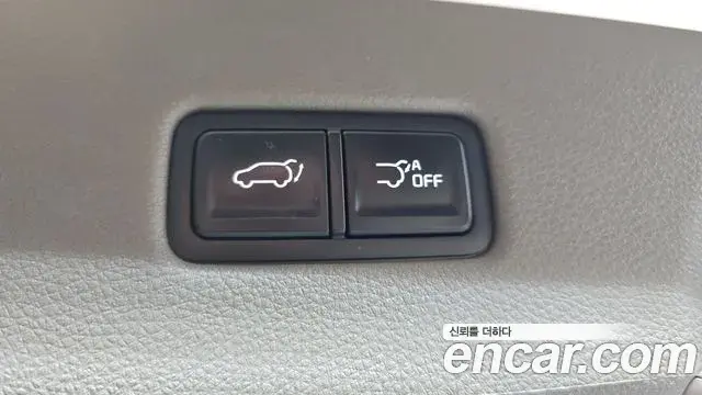 Kia Carnival 2021 — Фото 18/20