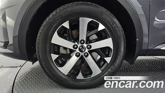 Kia Sorento 2021 — Фото 5/20