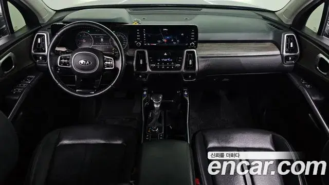 Kia Sorento 2021 — Фото 7/20