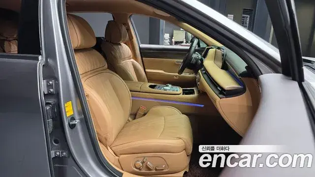 Genesis G90 2023 — Фото 11/20