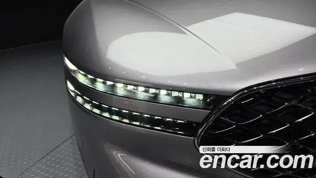 Genesis G90 2023 — Photo 37/40