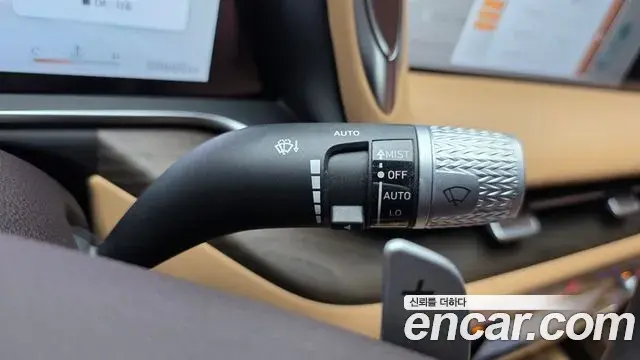 Genesis G90 2023 — Photo 1/40