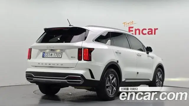 Kia Sorento 2022 — Фото 2/20