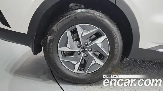 Kia Sorento 2022 — Фото 5/20