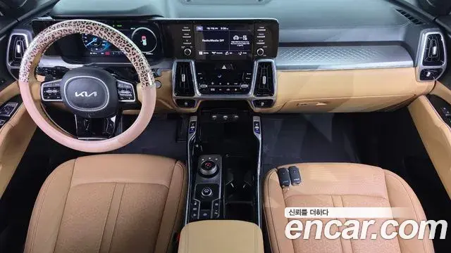 Kia Sorento 2022 — Фото 7/20