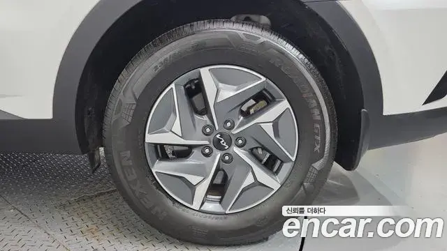 Kia Sorento 2022 — Photo 21/31