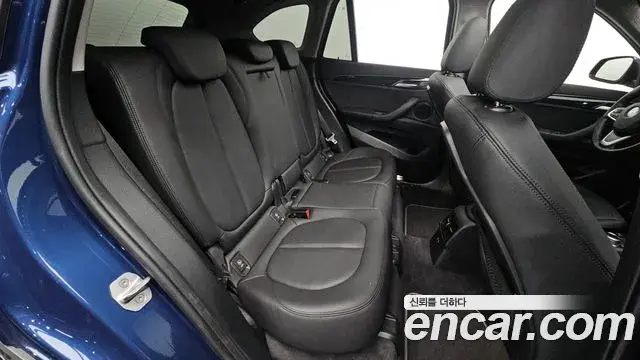 BMW X1 2022 — Şəkil 3/33