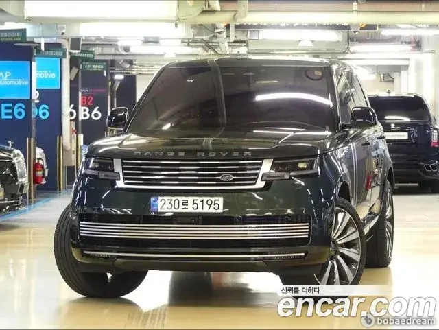 Land Rover Range Rover 2023 — Фото 1/20