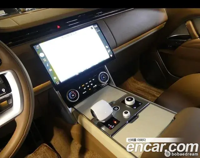 Land Rover Range Rover 2023 — Фото 13/20