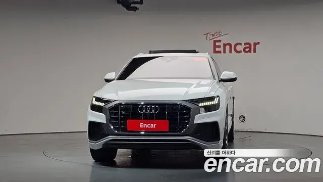 Audi Q7 2021 — Фото 3/20