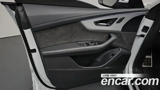 Audi Q8 2021 — ფოტო 2/37