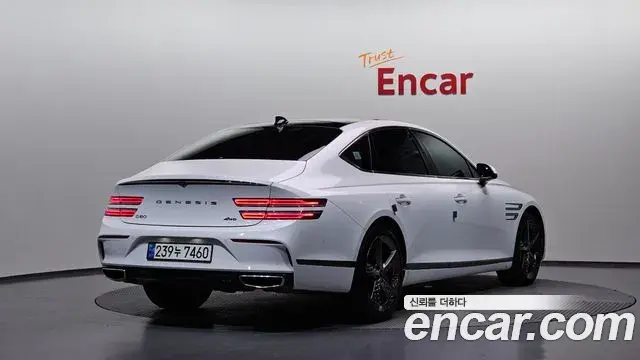 Genesis G80 2023 — ფოტო 12/32