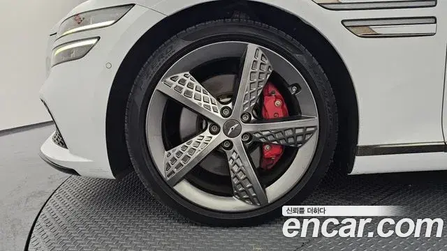 Genesis G80 2023 — ფოტო 20/32