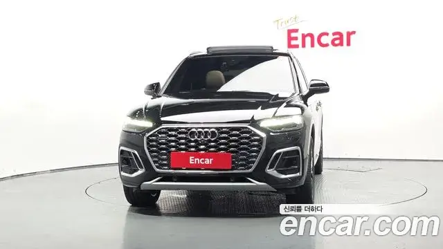 Audi Q5 2024 — Photo 3/20