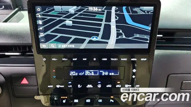 Hyundai Staria 2025 — Фото 12/19