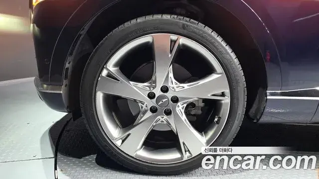 Genesis GV80 2021 — Şəkil 16/39