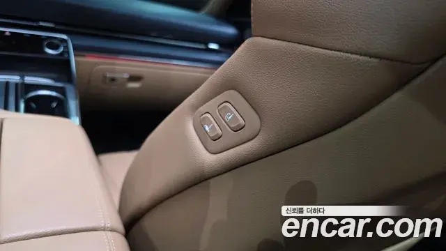 Genesis GV80 2021 — Şəkil 21/39