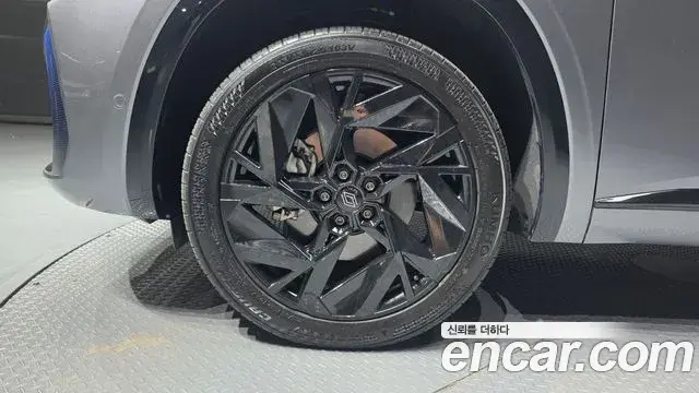 Renault Samsung Grand Koleos 2025 — Photo 8/20