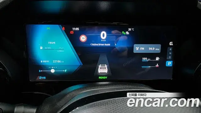 Renault Samsung Grand Koleos 2025 — Photo 17/20