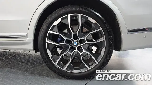 BMW X7 2025 — Şəkil 15/37