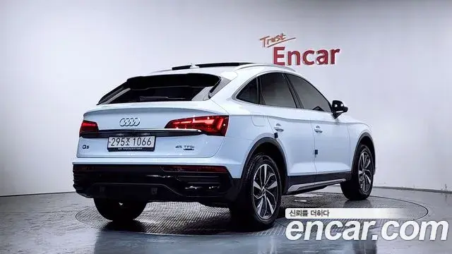 Audi Q5 2023 — ფოტო 12/35
