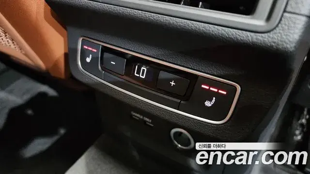 Audi Q5 2023 — ფოტო 14/35