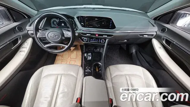 Hyundai Sonata 2019 — Фото 7/20