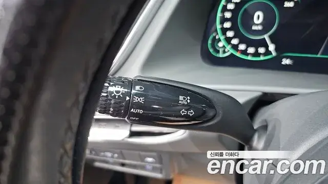 Hyundai Sonata Hybrid 2019 — Şəkil 2/30