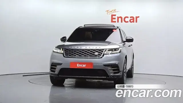 Land Rover Range Rover Velar 2020 — Şəkil 29/30