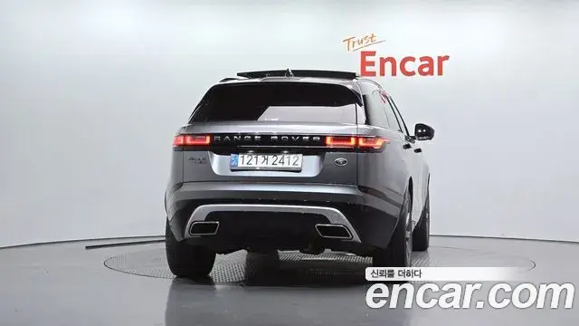 Land Rover Range Rover Velar 2020 — Şəkil 21/30