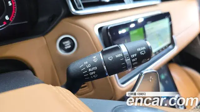 Land Rover Range Rover Velar 2020 — Şəkil 25/30