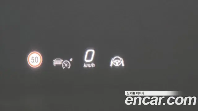 Mercedes-Benz E-Class 2025 — Photo 11/34